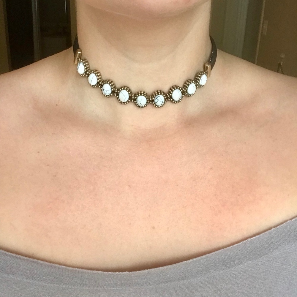 NWOT Black leather chocker w/ white marble stones